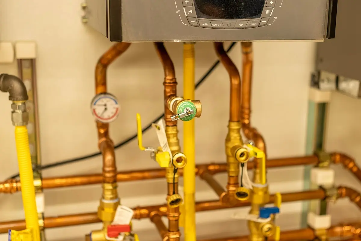 Licensed technician providing Pipe Repair for a homeowner in South Amboy